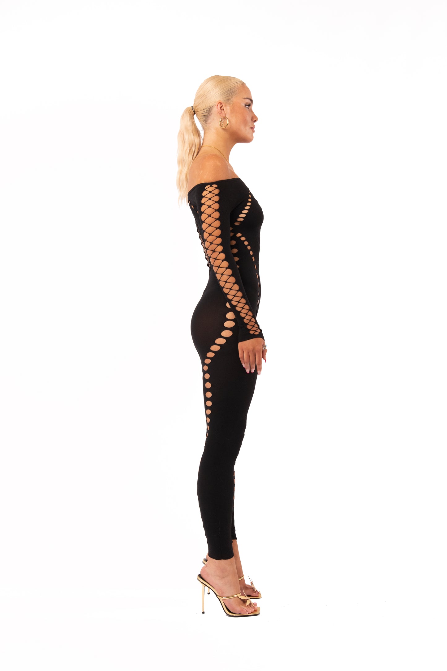 SEAMLESS JUMPSUIT WITH BODY SHAPING CUT OUTS