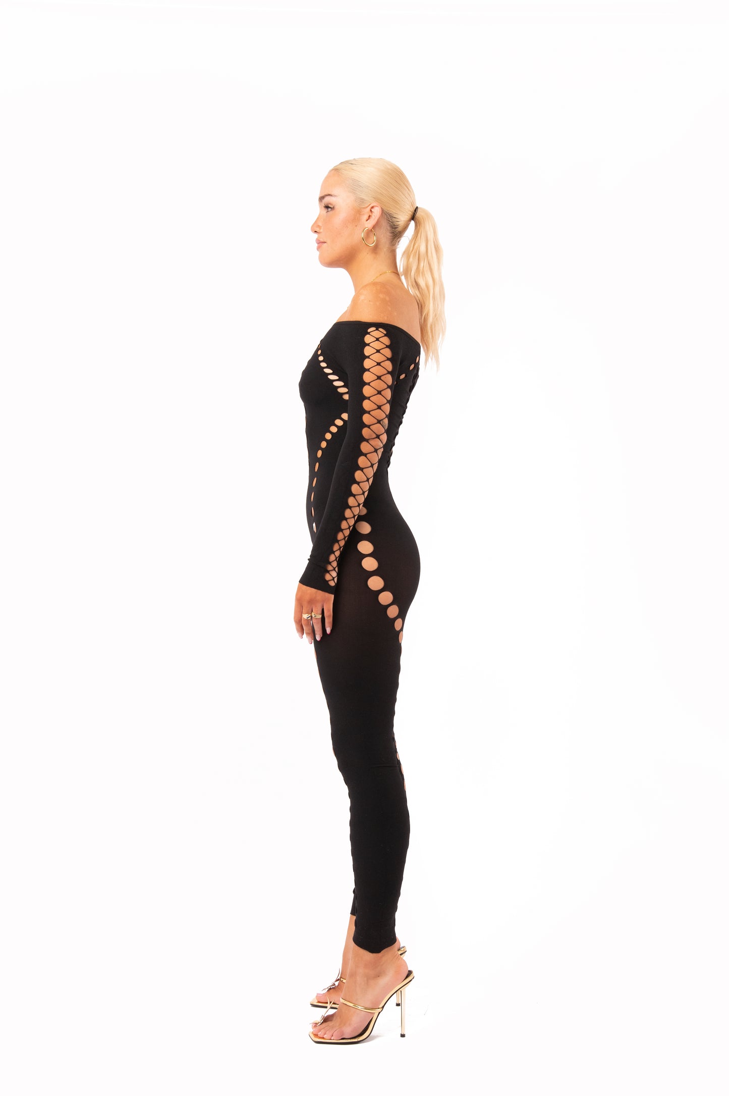 SEAMLESS JUMPSUIT WITH BODY SHAPING CUT OUTS