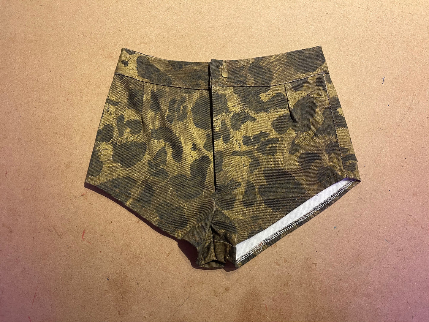 SG COW PRINT DENIM SHORTS