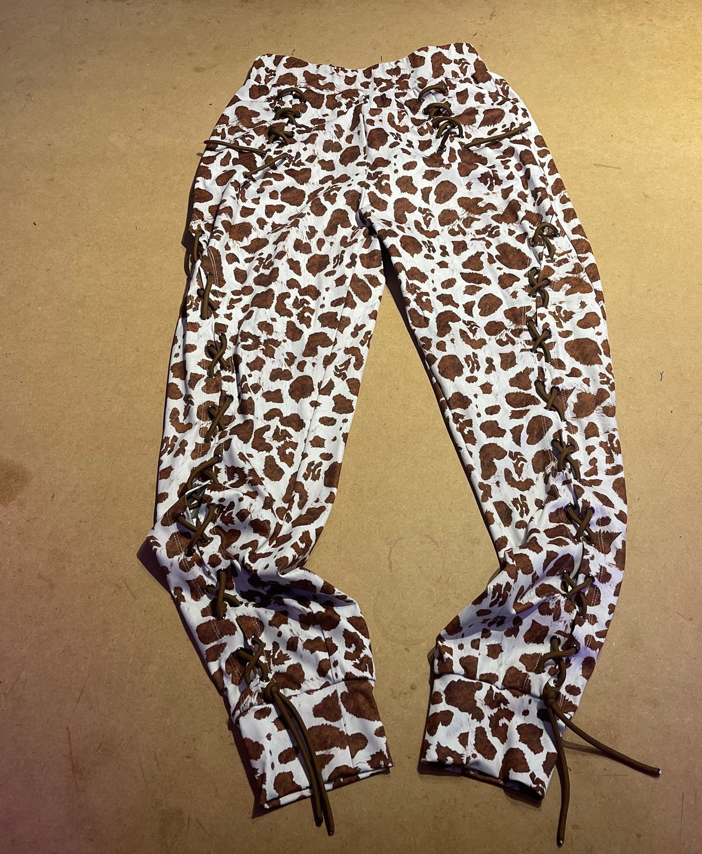 SG COW PRINT HOODIE/JOGGERS