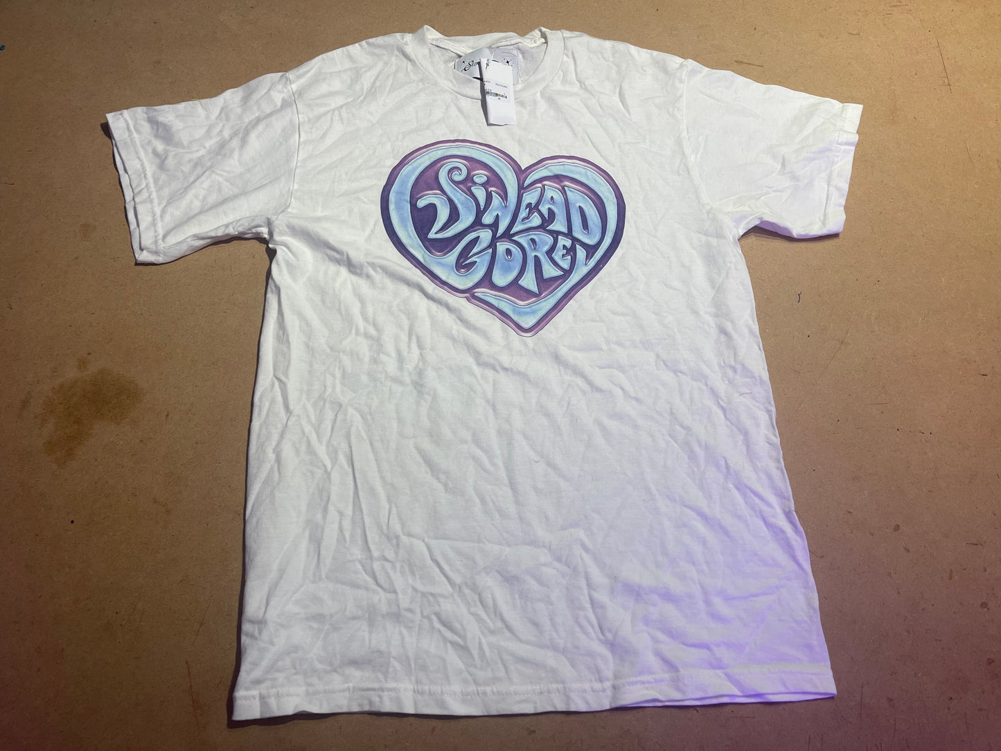 WHITE SG LOGO HEART T-SHIRT