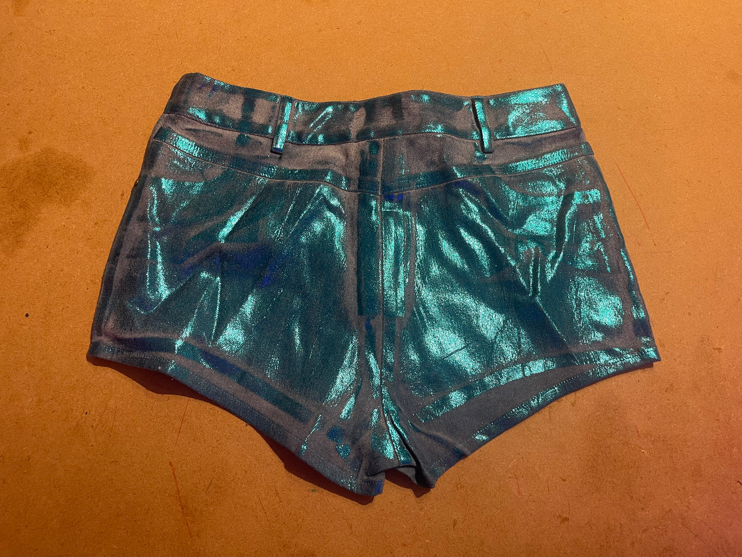 BLUE FOILED DENIM HOT-PANTS