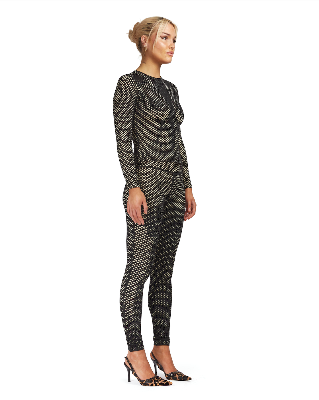 Laser-Cut body enhancing double layer leggings